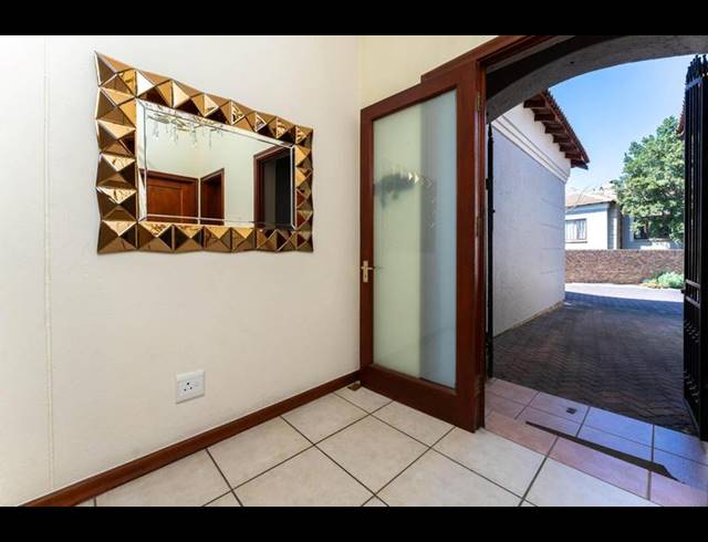 3 BEDROOM TOWNHOUSE FOR SALE IN CRAIGAVON